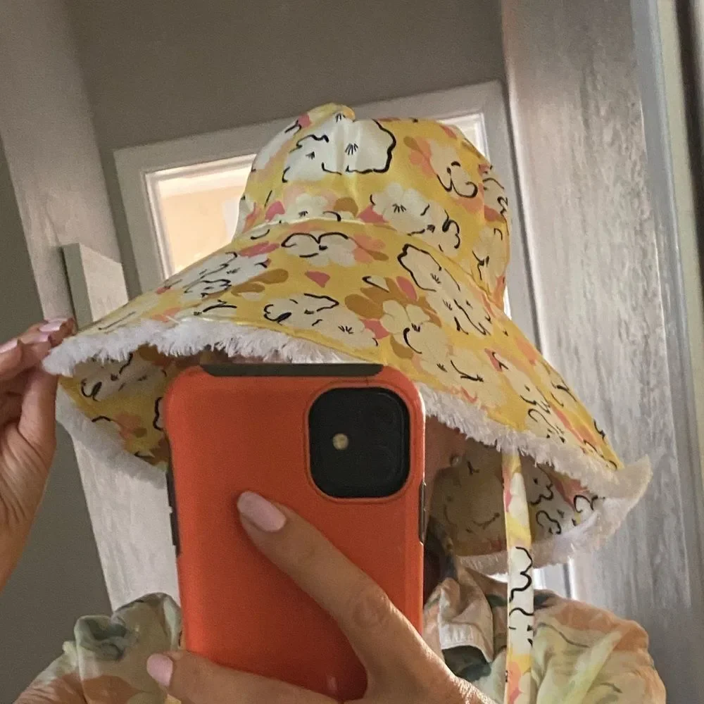 NWT Nordstrom BP Floral Bucket Hat / Beach Hat